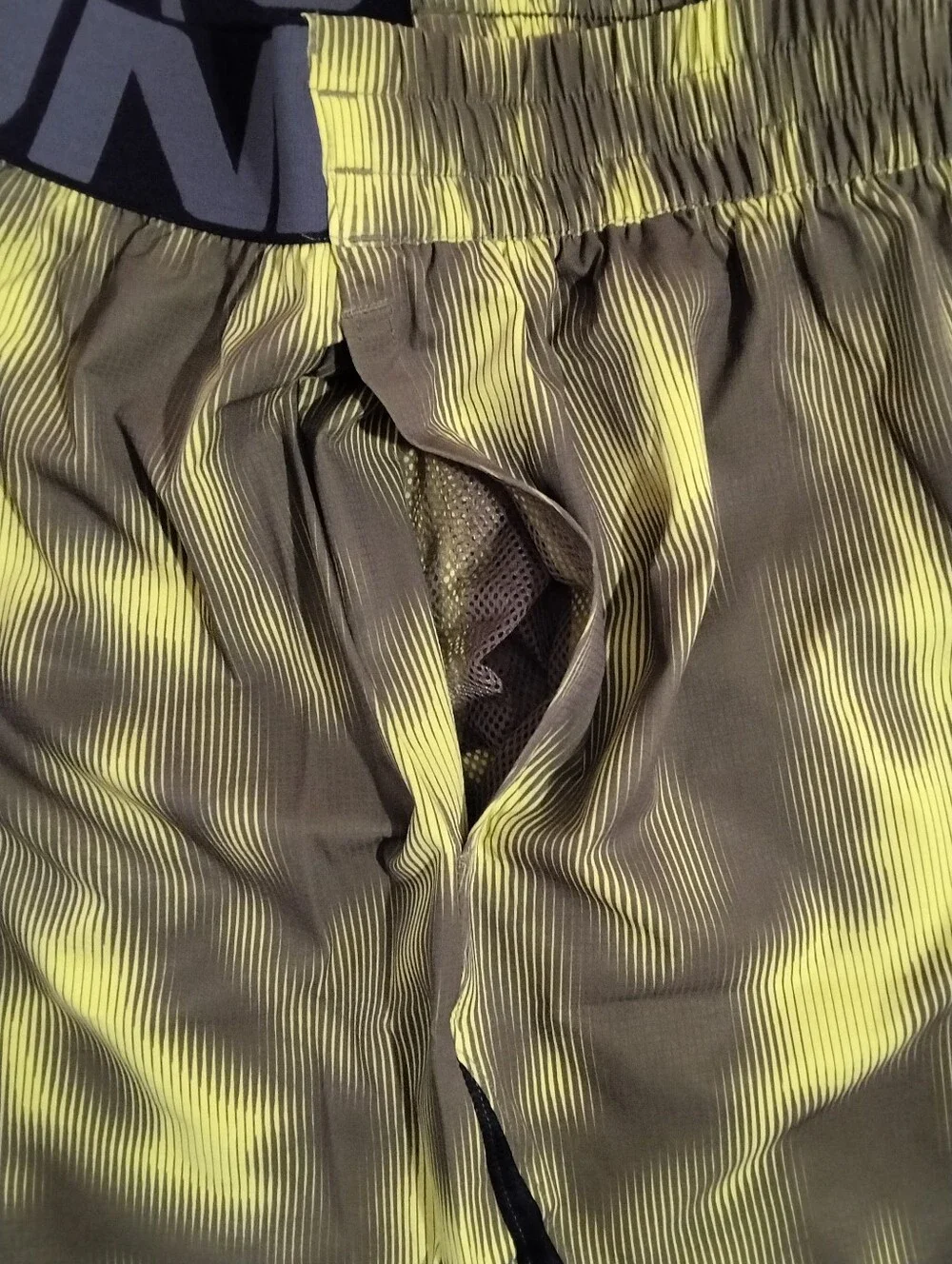 Under Armour Mens UA Elevated Woven Athletic Lightweight Breathable Shorts NWT